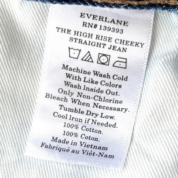 EVERLANE The Highrise Cheeky Straight Jean - Picture 9 of 9